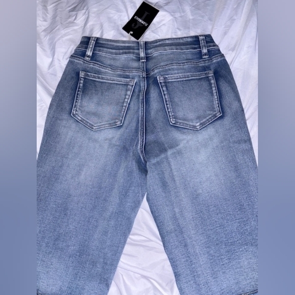 Women’s Light Blue Embroidered Boyfriend Jeans - Floral Detail - Picture 3 of 5